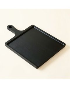 Wren Arc Cutting Board - Black (synthetic illustration; no displayed measurements)
