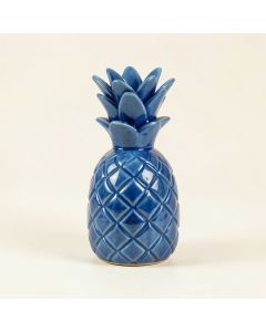 Kleckner Delicious Pineapple Sculpture With Embossed Lattice Design (synthetic illustration; no displayed measurements)