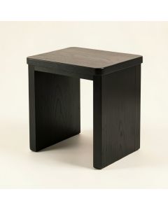 Maple Dale Side Table - Black (synthetic illustration; no displayed measurements)