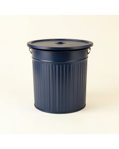 Brook Bend Closed Garden Compost Bin - Navy (synthetic illustration; no displayed measurements)