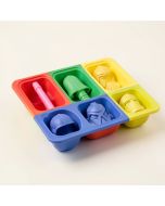 Star Wars Silicone 6 Piece Ice Cube Tray Set (synthetic illustration; no displayed measurements)