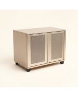 Hanning Server (synthetic illustration; no displayed measurements)