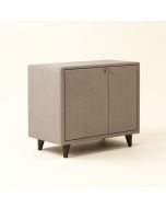 Tess Accent Chest (synthetic illustration; no displayed measurements)